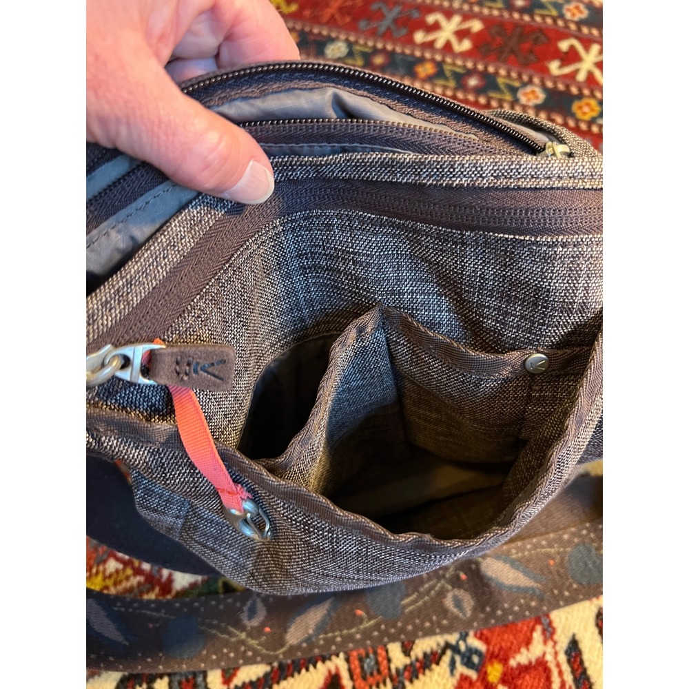 Keen Gray Textured Crossbody Messenger Bag Adjustable Patterned Strap Women - Picture 12 of 12